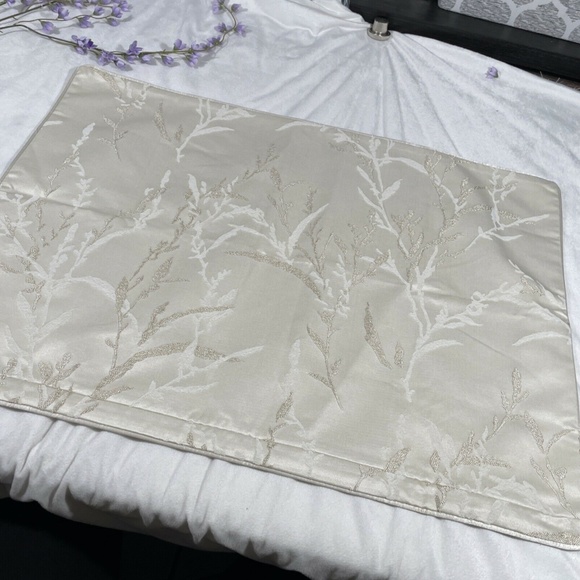 NEW Hudson Park Collection Reeds (1) Standard Sham Pillow - Picture 6 of 12